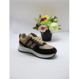 BUTY DAMSKIE. SIZE: 36/41 (12 PAR/PACZKA) KOLOR JAK NA ZDZIĘCIU