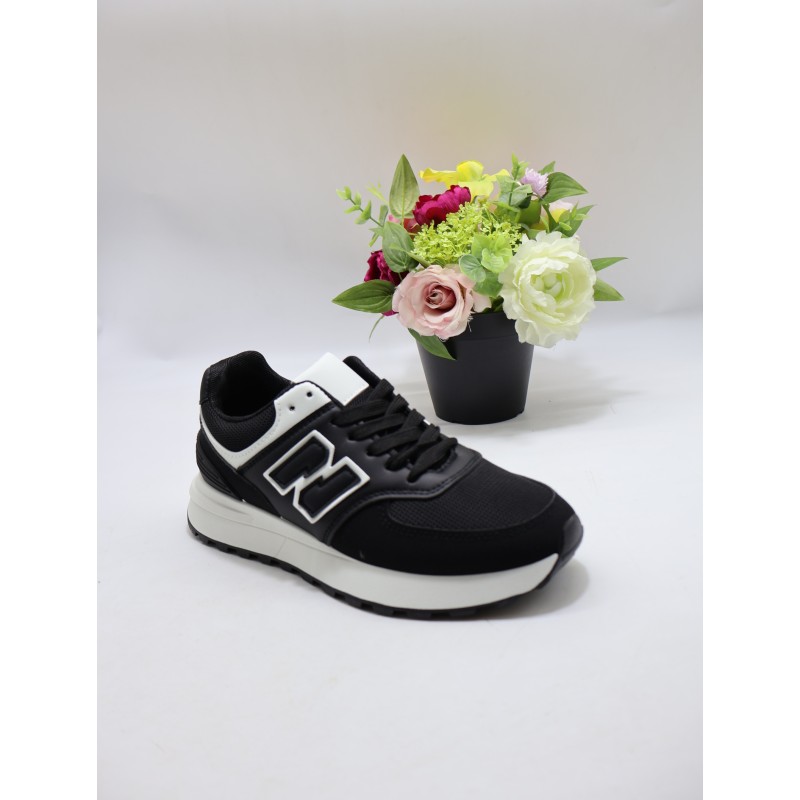 BUTY DAMSKIE. SIZE: 36/41 (12 PAR/PACZKA) KOLOR JAK NA ZDZIĘCIU