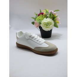BUTY DAMSKIE. SIZE: 36/41 (12 PAR/PACZKA) KOLOR JAK NA ZDZIĘCIU