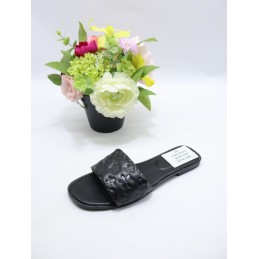 KAPCIE DAMSKIE. SIZE: 36/41...
