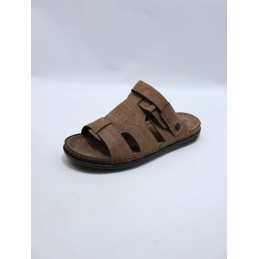 KAPCIE MĘSKIE. SIZE: 41/46...