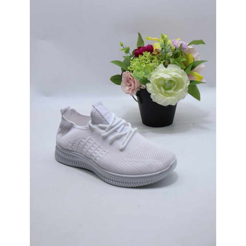 BUTY DAMSKIE. SIZE: 36/41 (12 PAR/PACZKA) KOLOR JAK NA ZDZIĘCIU