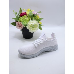 BUTY DAMSKIE. SIZE: 36/41 (12 PAR/PACZKA) KOLOR JAK NA ZDZIĘCIU