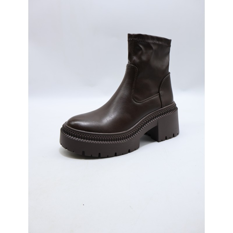 BUTY DAMSKIE. SIZE: 36/41 (12 PAR/PACZKA) KOLOR JAK NA ZDZIĘCIU