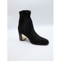 BUTY DAMSKIE. SIZE: 36/41 (12 PAR/PACZKA) KOLOR JAK NA ZDZIĘCIU