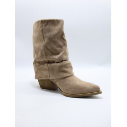 BUTY DAMSKIE. SIZE: 36/41 (12 PAR/PACZKA) KOLOR JAK NA ZDZIĘCIU