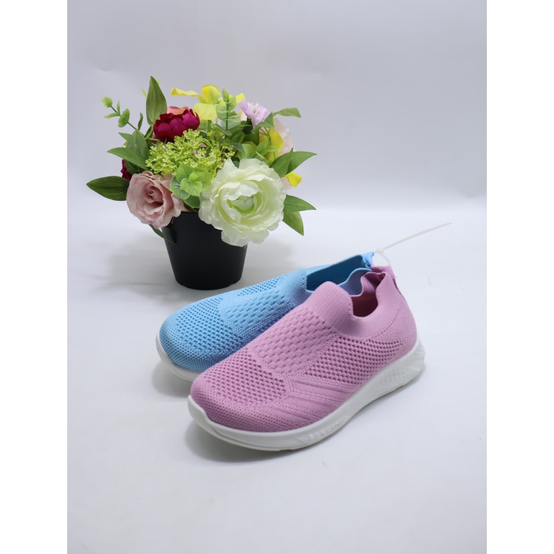 BUTY DZIECIĘCE. SIZE: 31/36 (18 PAR/PACZKA) KOLOR JAK NA ZDZIĘCIU