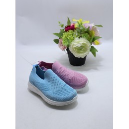 BUTY DZIECIĘCE. SIZE: 31/36 (18 PAR/PACZKA) KOLOR JAK NA ZDZIĘCIU