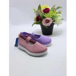 BUTY DZIECIĘCE. SIZE: 25/30 (18 PAR/PACZKA) KOLOR JAK NA ZDZIĘCIU