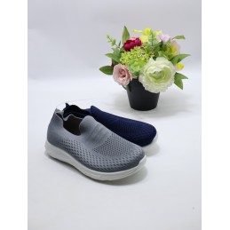 BUTY DZIECIĘCE. SIZE: 32/37 (18 PAR/PACZKA) KOLOR JAK NA ZDZIĘCIU