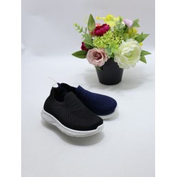 BUTY DZIECIĘCE. SIZE: 19/24 (18 PAR/PACZKA) KOLOR JAK NA ZDZIĘCIU