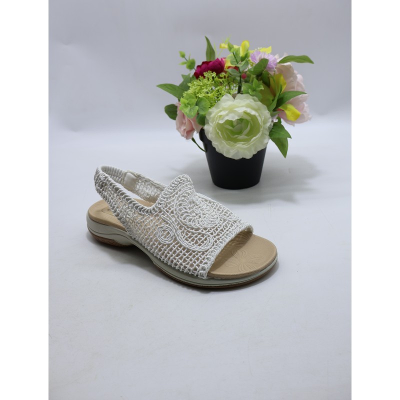 KAPCIE DAMSKIE. SIZE: 36/41 (12 PAR/PACZKA) KOLOR JAK NA ZDZIĘCIU