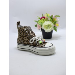 BUTY DAMSKIE. SIZE: 36/41 (12 PAR/PACZKA) KOLOR JAK NA ZDZIĘCIU