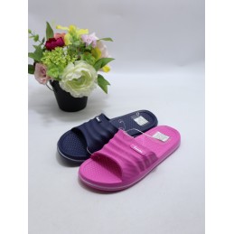 KAPCIE DAMSKIE. SIZE: 36/41...