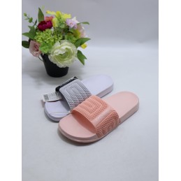 KAPCIE DAMSKIE. SIZE: 36/41...