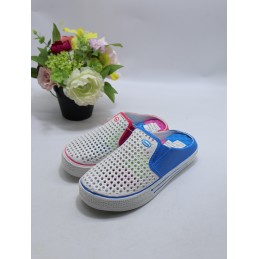 KAPCIE DAMSKIE. SIZE: 37/41...