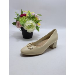 BUTY DAMSKIE. SIZE: 36/41...