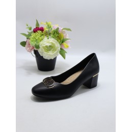 BUTY DAMSKIE. SIZE: 36/41...