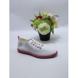 BUTY DAMSKIE. SIZE: 36/41...