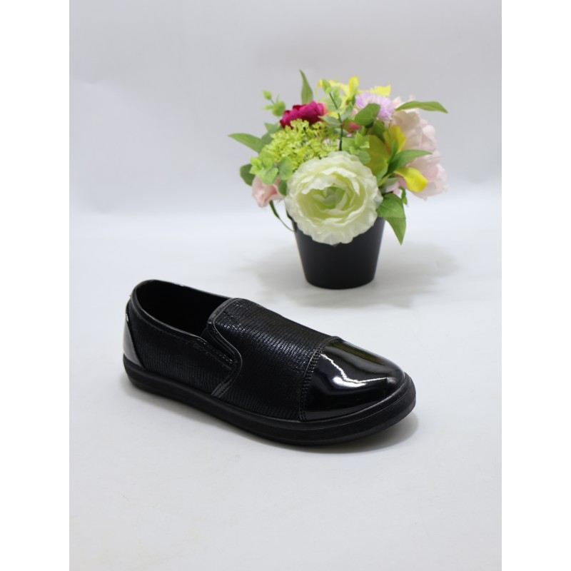 BUTY DAMSKIE. SIZE: 36/41 (12 PAR/PACZKA) KOLOR JAK NA ZDZIĘCIU