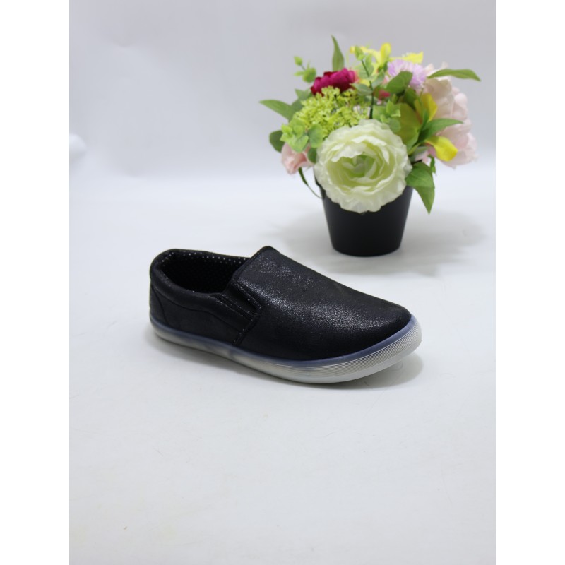 BUTY DAMSKIE. SIZE: 36/41 (12 PAR/PACZKA) KOLOR JAK NA ZDZIĘCIU
