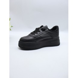 BUTY DAMSKIE. SIZE: 36/41 (12 PAR/PACZKA) KOLOR JAK NA ZDZIĘCIU