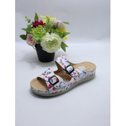 KAPCIE DAMSKIE. SIZE: 36/42...