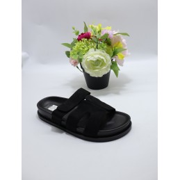 KAPCIE DAMSKIE. SIZE: 36/41...