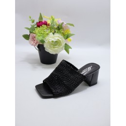 KAPCIE DAMSKIE. SIZE: 36/41...