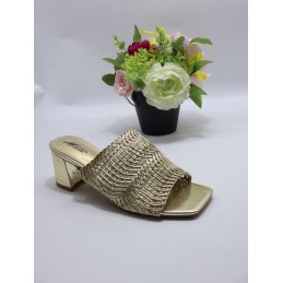 KAPCIE DAMSKIE. SIZE: 36/41...