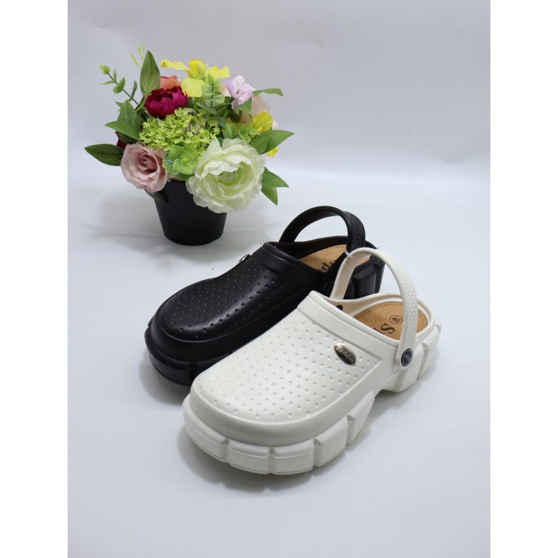 KAPCIE DAMSKIE. SIZE: 36/41 (24 PAR/PACZKA) KOLOR JAK NA ZDZIĘCIU