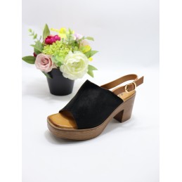 KAPCIE DAMSKIE. SIZE: 36/41...