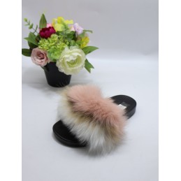 KAPCIE DAMSKIE. SIZE: 36/41...