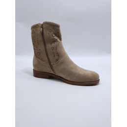 BUTY DAMSKIE. SIZE: 36/41 (12 PAR/PACZKA) KOLOR JAK NA ZDZIĘCIU