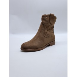 BUTY DAMSKIE. SIZE: 36/41...