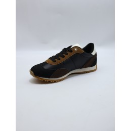 BUTY DAMSKIE. SIZE: 36/41 (12 PAR/PACZKA) KOLOR JAK NA ZDZIĘCIU