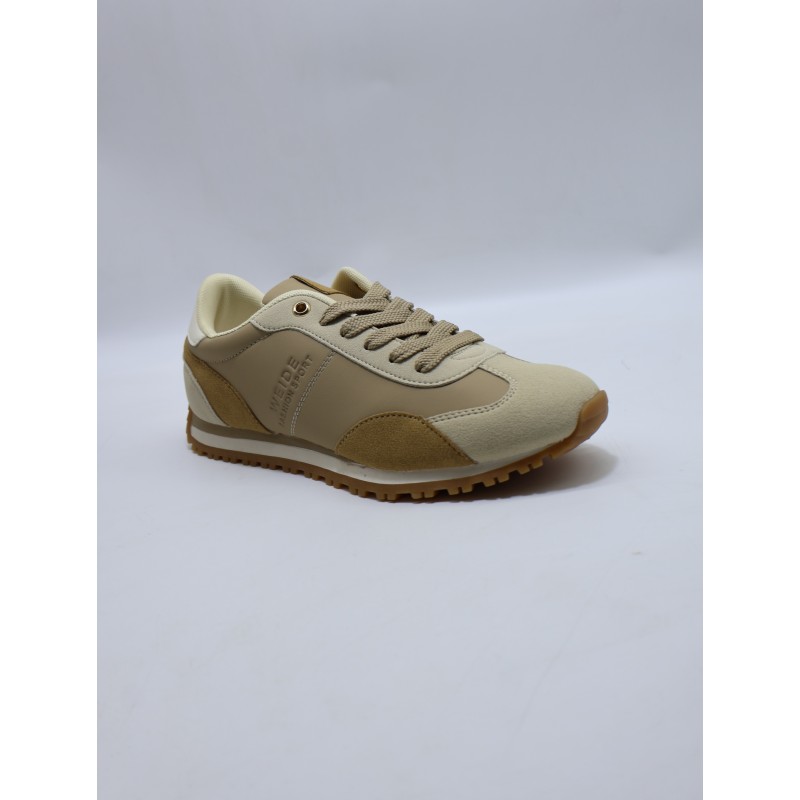 BUTY DAMSKIE. SIZE: 36/41 (12 PAR/PACZKA) KOLOR JAK NA ZDZIĘCIU