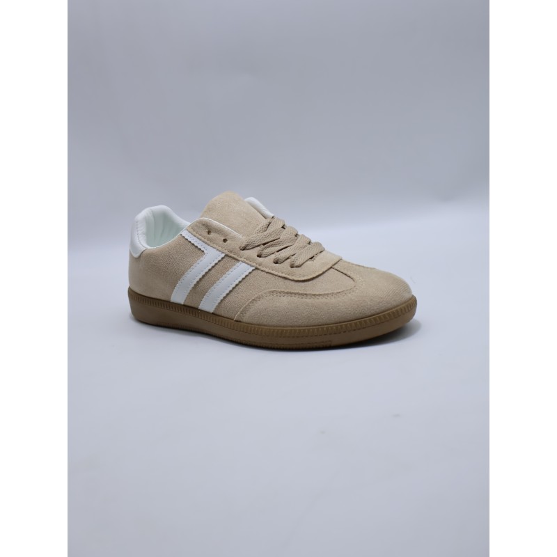 BUTY DAMSKIE. SIZE: 36/41 (12 PAR/PACZKA) KOLOR JAK NA ZDZIĘCIU