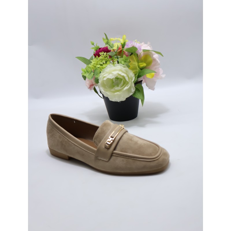 BUTY DAMSKIE. SIZE: 36/41 (12 PAR/PACZKA) KOLOR JAK NA ZDZIĘCIU