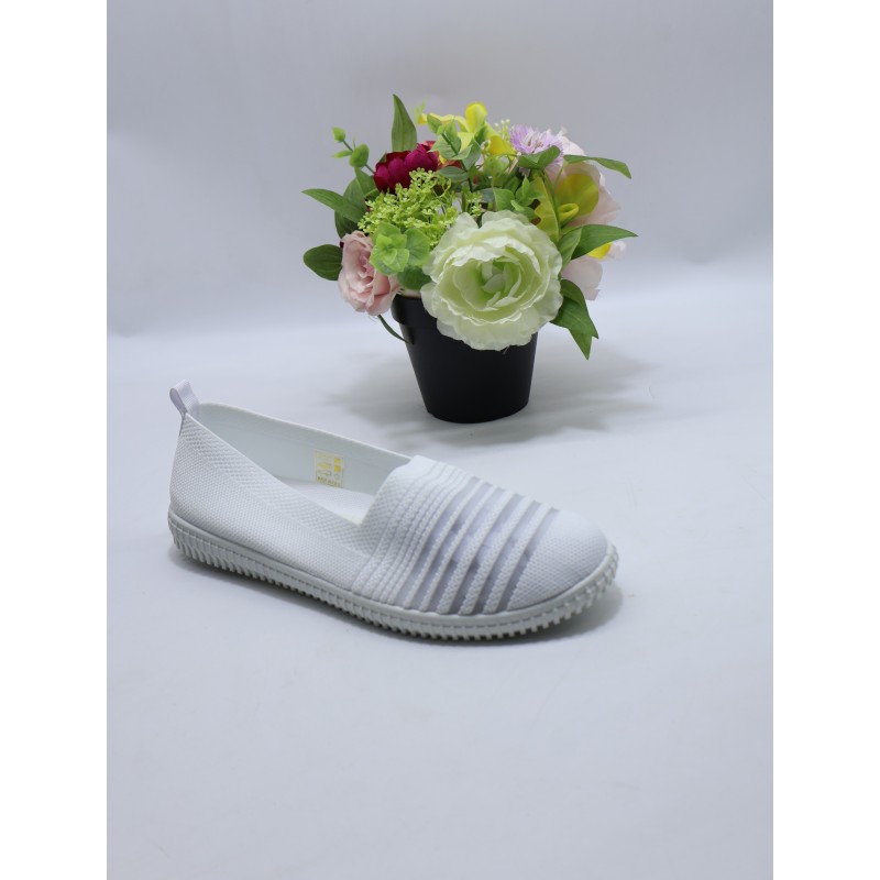 BUTY DAMSKIE. SIZE: 36/41 (12 PAR/PACZKA) KOLOR JAK NA ZDZIĘCIU