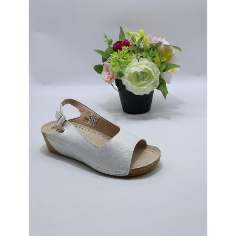 Sandały DAMSKIE. SIZE: 36/41 (12 PAR/PACZKA) KOLOR JAK NA ZDZIĘCIU