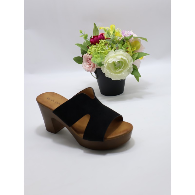 KAPCIE DAMSKIE. SIZE: 36/41 (12 PAR/PACZKA) KOLOR JAK NA ZDZIĘCIU