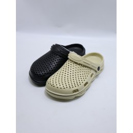 KAPCIE MĘSKIE. SIZE: 41/46...