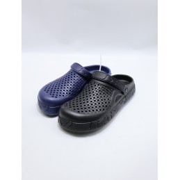 KAPCIE MĘSKIE. SIZE: 41/46...