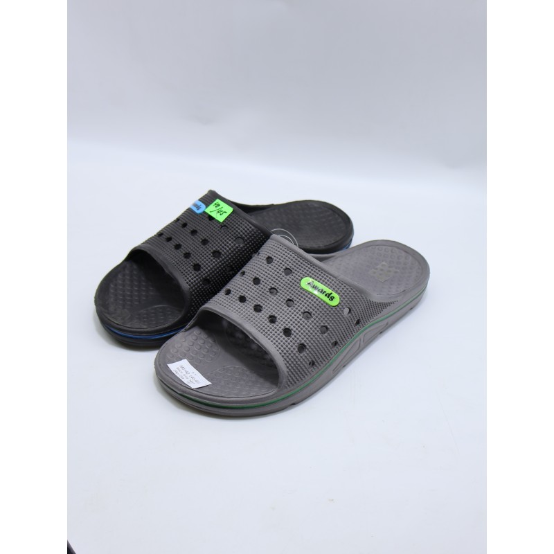 KAPCIE MĘSKIE. SIZE: 40/45 (24 PAR/PACZKA) KOLOR JAK NA ZDZIĘCIU