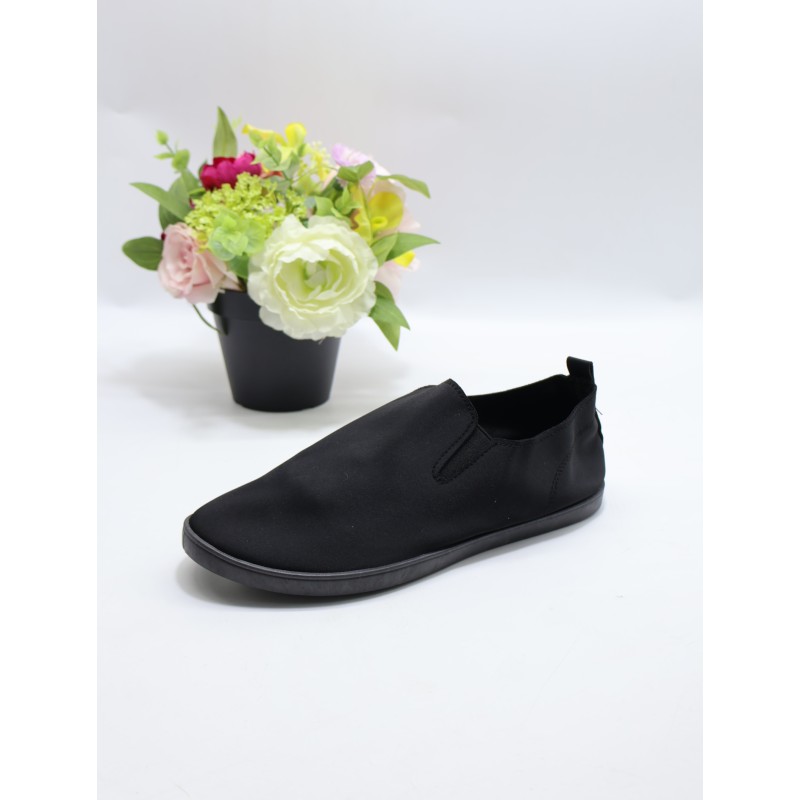 BUTY DAMSKIE. SIZE: 36/41 (12 PAR/PACZKA) KOLOR JAK NA ZDZIĘCIU