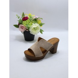 KAPCIE DAMSKIE. SIZE: 36/41...