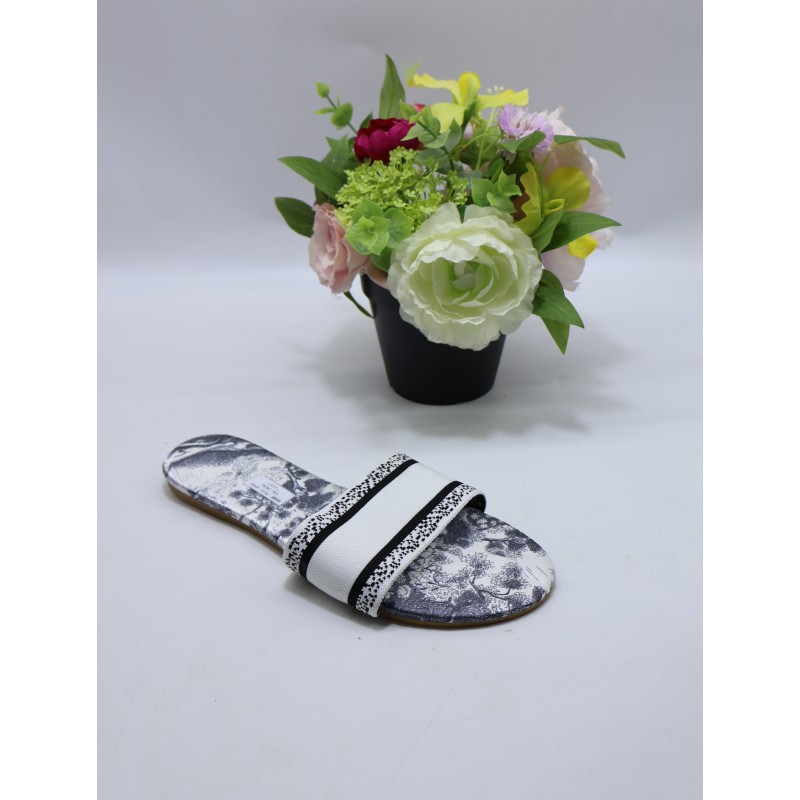 KAPCIE DAMSKIE. SIZE: 36/41 (12 PAR/PACZKA) KOLOR JAK NA ZDZIĘCIU