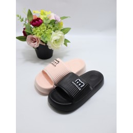 KAPCIE DAMSKIE. SIZE: 36/41...