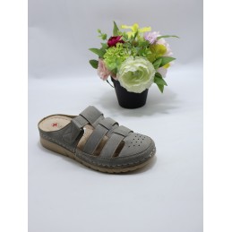 KAPCIE DAMSKIE. SIZE: 36/41...